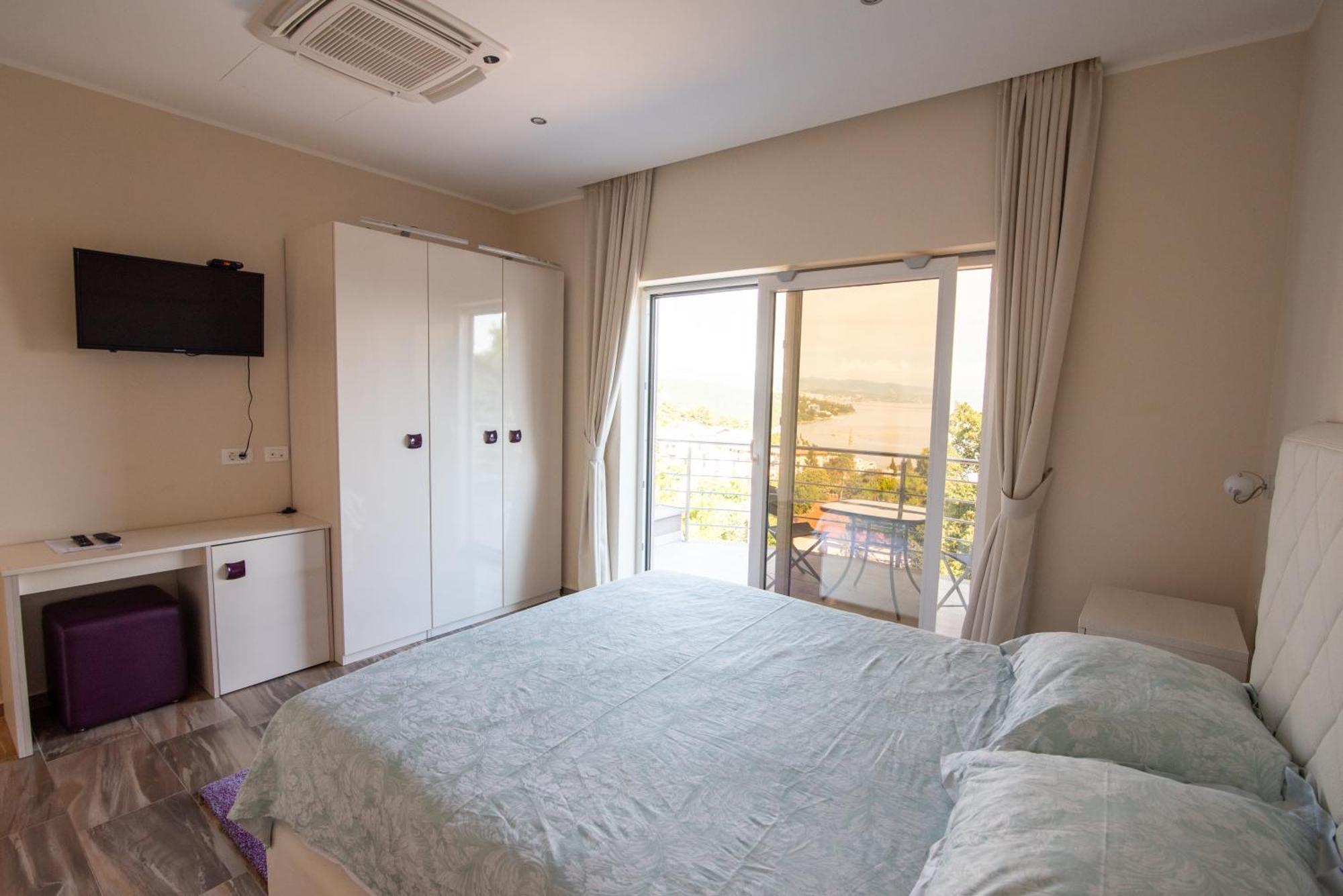 Guest House Manuela أوباتيا المظهر الخارجي الصورة