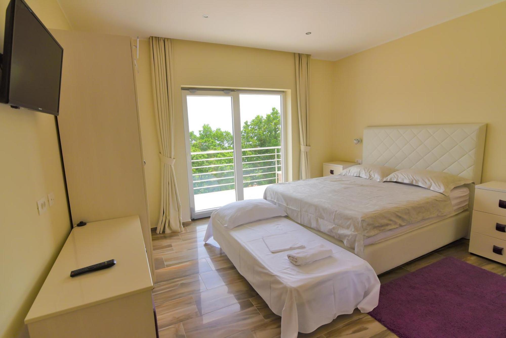 Guest House Manuela أوباتيا المظهر الخارجي الصورة