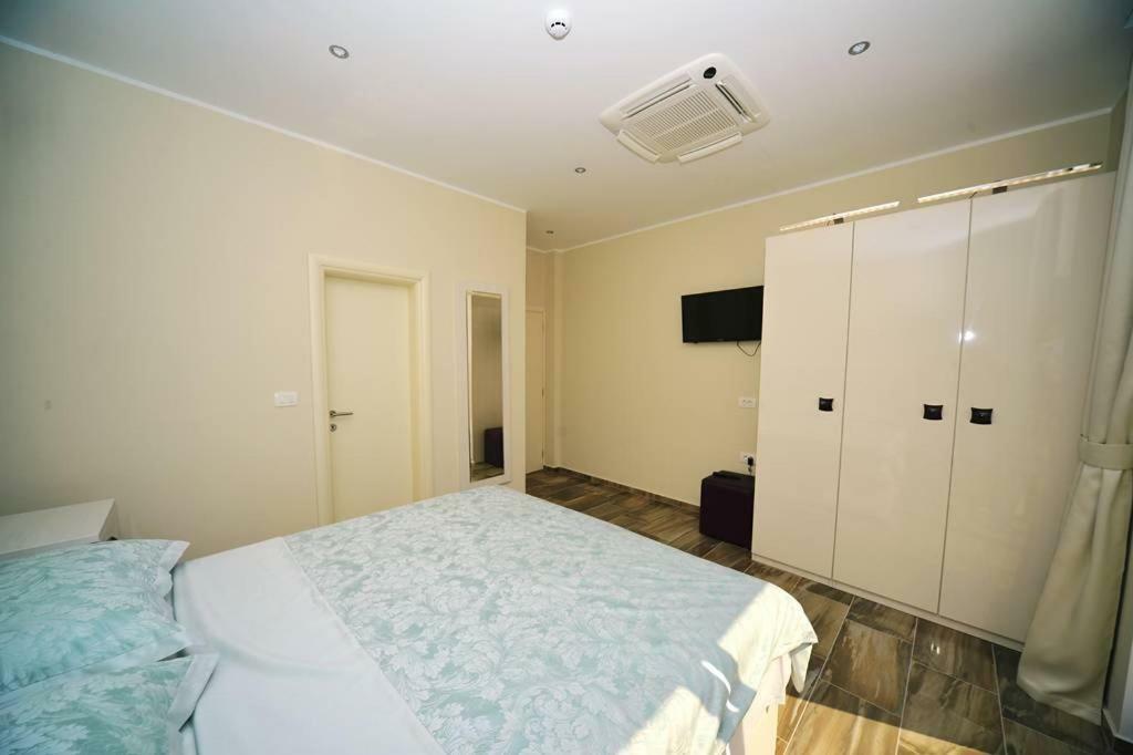Guest House Manuela أوباتيا المظهر الخارجي الصورة